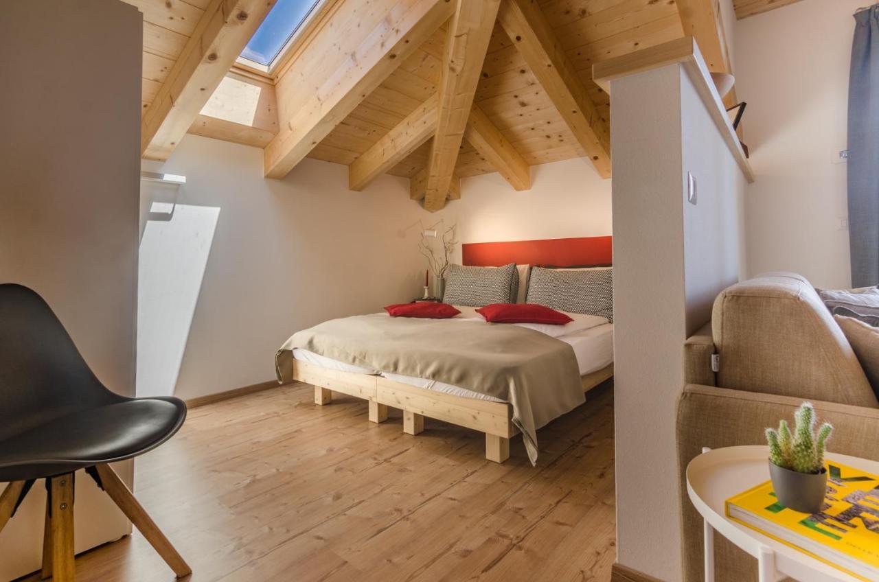 Orizzonti D'Anaunia Aparthotel Tassullo Eksteriør bilde